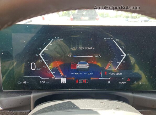 WBY43AW07RFS36871 2024 BMW I4 White ხელსაწყოთა პანელის ხედი