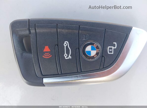 WBY43AW07RFT06689 2024 BMW I4 Black Vista del salpicadero