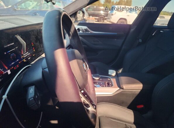 WBY43HD00SFU48416 2025 BMW I4 Black Вид щитка приладів