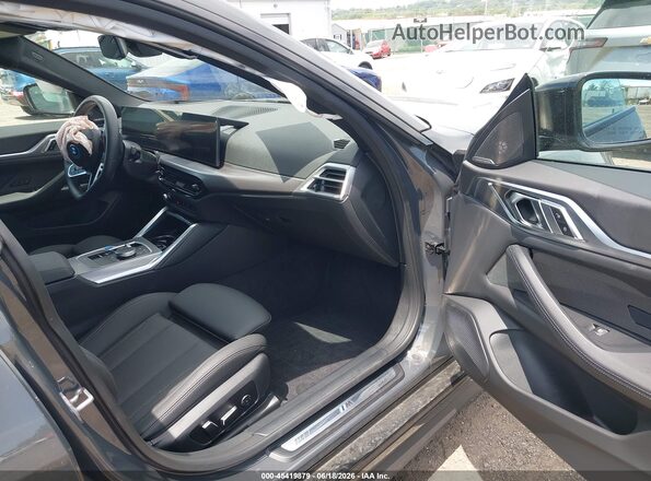 WBY43HD03SFV80912 2025 BMW I4 Gray წინა სალონის ხედი