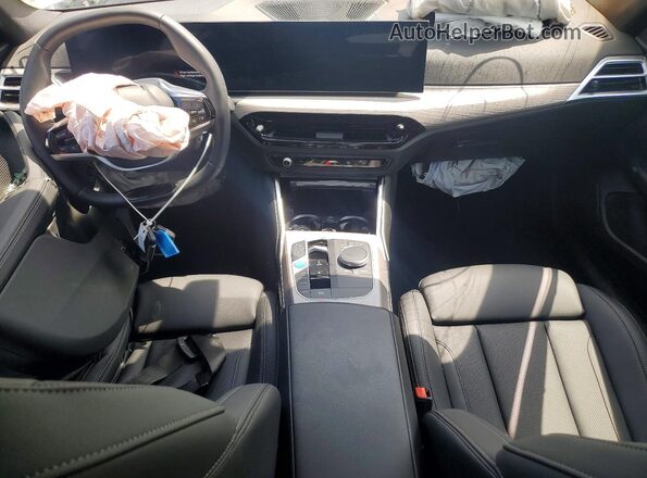 WBY43HD05SFV09727 2025 BMW I4 Белый Вид панели приборов