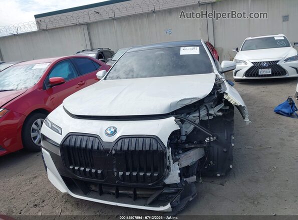 WBY53EJ00RCP92198 2024 BMW OTHER White Սալոնի հետևի տեսք