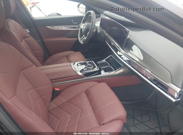WBY53EJ04SCV27175 2025 BMW OTHER Black Вид салону спереду