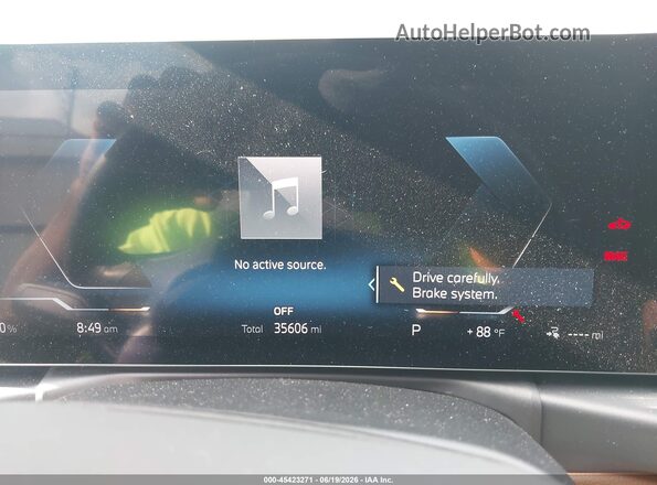 WBY73AW03PFN73287 2023 BMW I4 Gray Vista de los asientos traseros