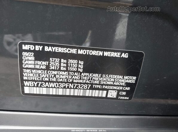 WBY73AW03PFN73287 2023 BMW I4 Gray Vista del compartimento del motor