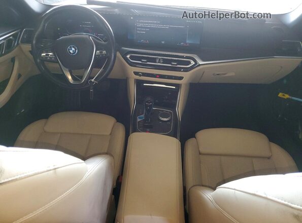WBY73AW04NFN08557 2022 BMW I4 Black Առջևի վահանակի տեսք