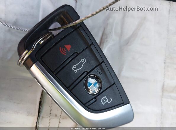 WBY73AW04PFR01378 2023 BMW I4 White Вид панелі приладів
