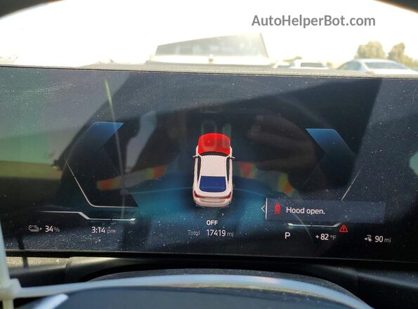 WBY73AW09NFN03189 2022 BMW I4 White Instrument cluster view