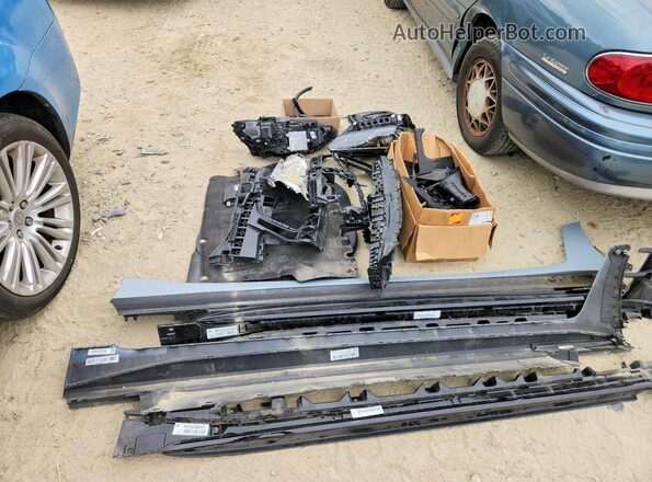 WBY83FB0XRFS26730 2024 BMW I4 Silver ძრავის განყოფილების ხედი