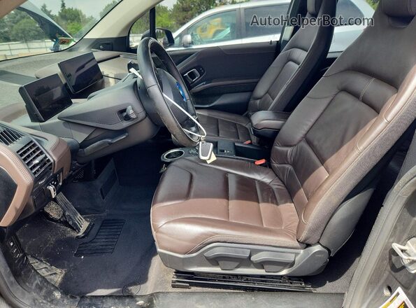 WBY8P8C01L7G74664 2020 BMW I3 Синий Вид салона спереди