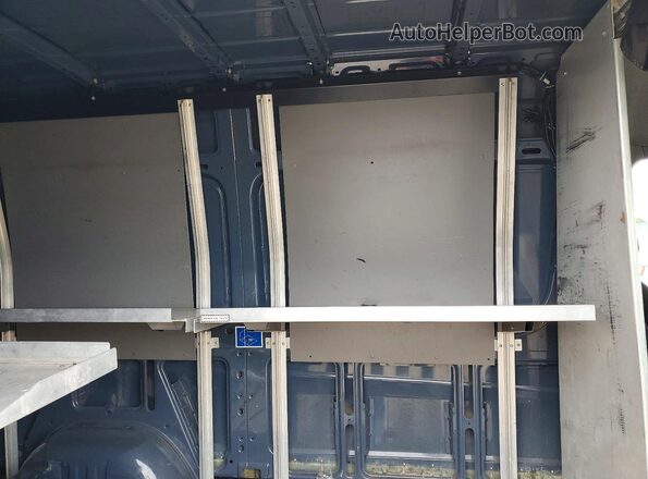 WD3PE7CD3JP622442 2018 MERCEDES-BENZ SPRINTER Blue Вид задньої частини салону