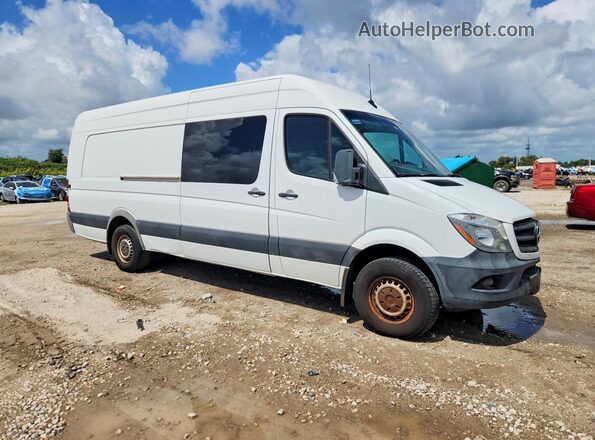 WD3PE8CD7HP559099 2017 MERCEDES-BENZ SPRINTER Белый Передняя правая четверть