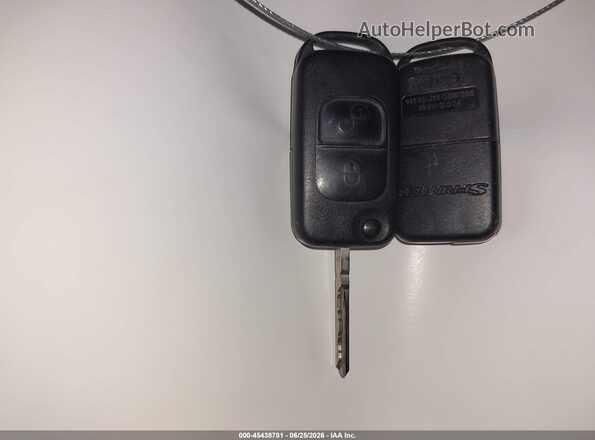 WD3PE8DD9GP307108 2016 MERCEDES-BENZ SPRINTER Gray Vista del salpicadero