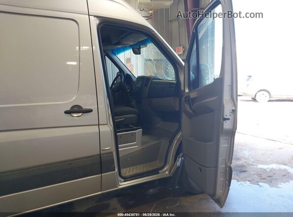 WD3PE8DD9GP307108 2016 MERCEDES-BENZ SPRINTER Gray Vista interior delantera