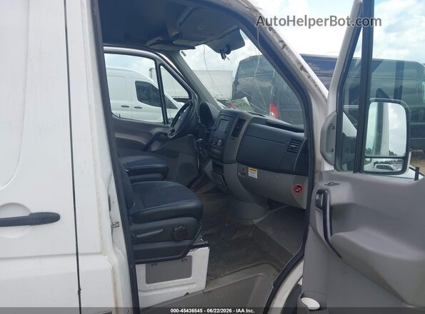 WD3PF1DD0GP240290 2016 MERCEDES-BENZ SPRINTER White Սալոնի դիմացի տեսք