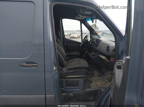 WD4PF0CD4KP035104 2019 MERCEDES-BENZ SPRINTER Blue წინა სალონის ხედი