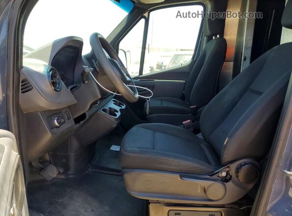 WD4PF1CD6KP139602 2019 MERCEDES-BENZ SPRINTER Green წინა სალონის ხედი