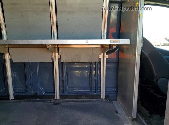 WD4PF1CD6KP139602 2019 MERCEDES-BENZ SPRINTER Green უკანა სალონის ხედი