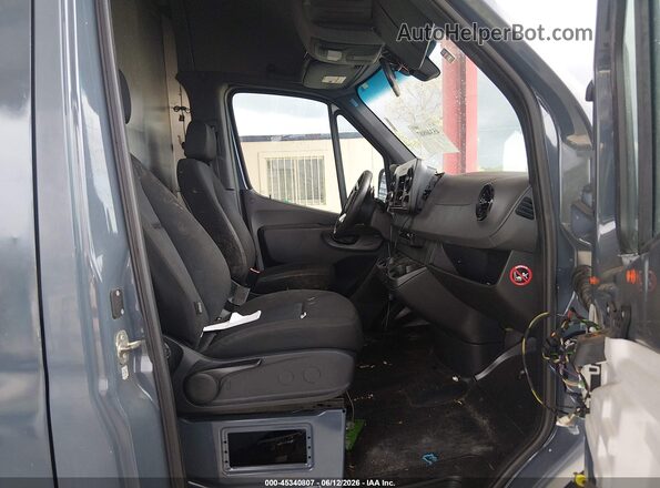 WD4PF1CD8KP116483 2019 MERCEDES-BENZ SPRINTER Серый Вид салона спереди