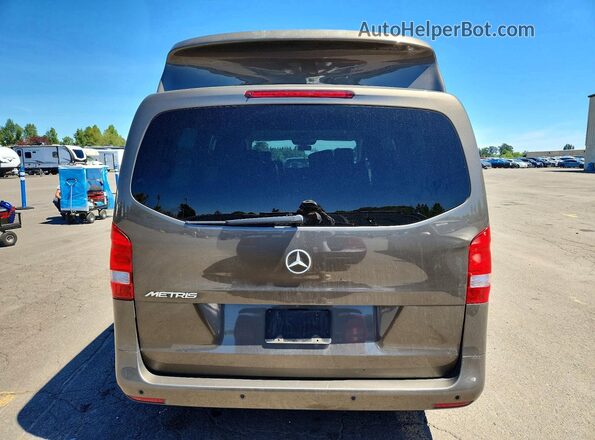 WD4PG2EE0G3150019 2016 MERCEDES-BENZ METRIS Brown Vista trasera