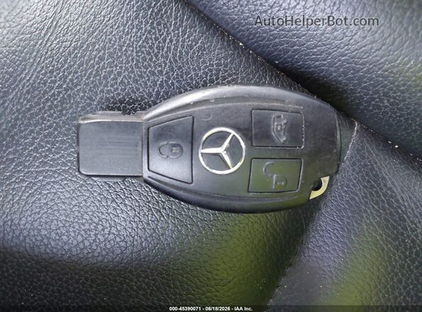 WD4PG2EE0G3155897 2016 MERCEDES-BENZ METRIS Black 