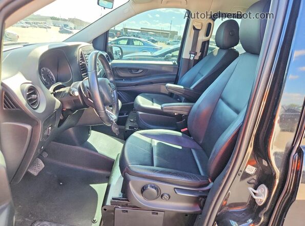 WD4PG2EE5J3489740 2018 MERCEDES-BENZ METRIS Black 