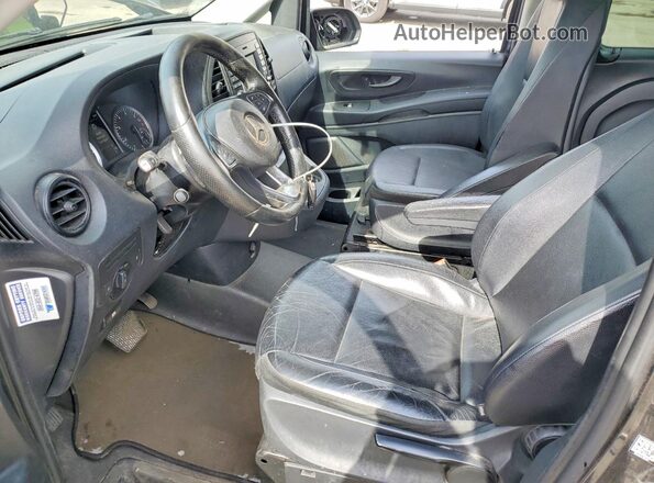 WDAPG2EE4H3310918 2017 MERCEDES-BENZ METRIS Black 