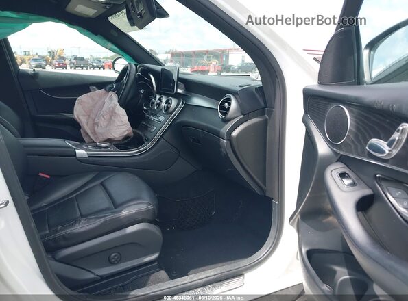 WDC0G4JB0JV101637 2018 MERCEDES-BENZ GLC 300 White წინა სალონის ხედი