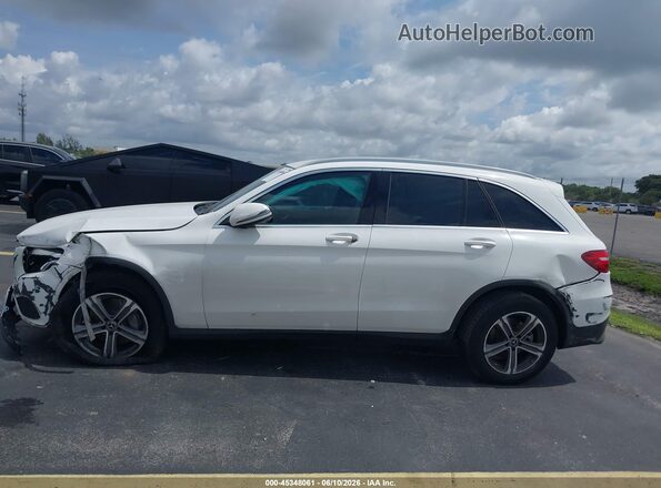 WDC0G4JB0JV101637 2018 MERCEDES-BENZ GLC 300 White 