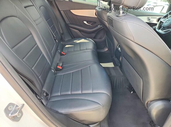 WDC0G4JB0K1002065 2019 MERCEDES-BENZ GLC-CLASS White Вид задніх сидінь