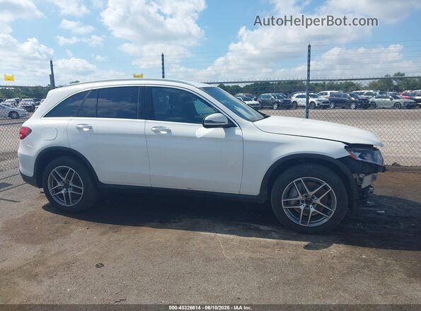 WDC0G4JB0KV125244 2019 MERCEDES-BENZ GLC 300 White Widok wnętrza z tyłu