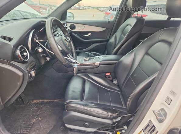 WDC0G4JB0KV131903 2019 MERCEDES-BENZ GLC-CLASS White 