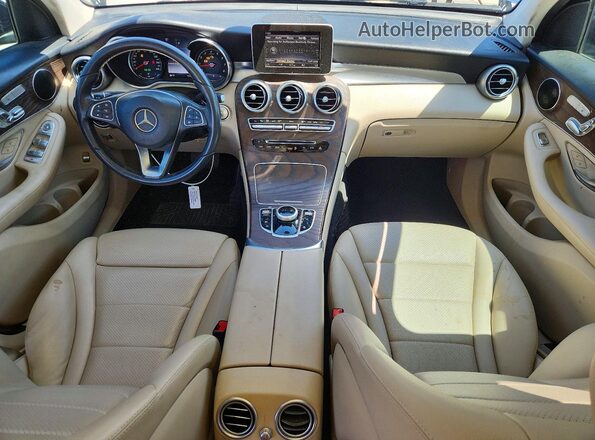 WDC0G4JB2K1002598 2019 MERCEDES-BENZ GLC-CLASS Blue Вид панелі приладів