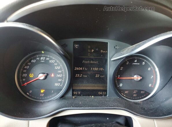 WDC0G4JB3HF158807 2017 MERCEDES-BENZ GLC-CLASS White Instrument cluster view