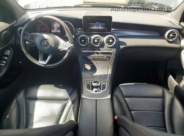 WDC0G4JB3JV065765 2018 MERCEDES-BENZ GLC-CLASS Gray Вид панелі приладів
