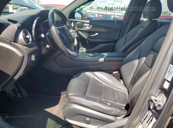 WDC0G4JB3JV065765 2018 MERCEDES-BENZ GLC-CLASS Gray Вид салону спереду