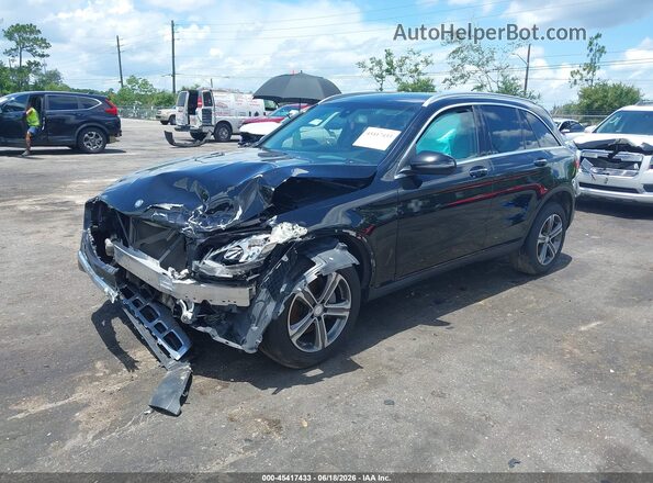 WDC0G4JB4HF185062 2017 MERCEDES-BENZ GLC 300 Black Передня ліва чверть