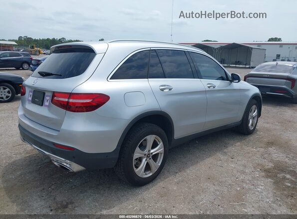 WDC0G4JB4JV064124 2018 MERCEDES-BENZ GLC 300 Серебряный Задняя правая четверть
