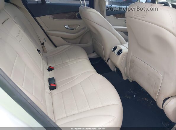WDC0G4JB4JV064124 2018 MERCEDES-BENZ GLC 300 Серебряный Вид наклейки с VIN-кодом