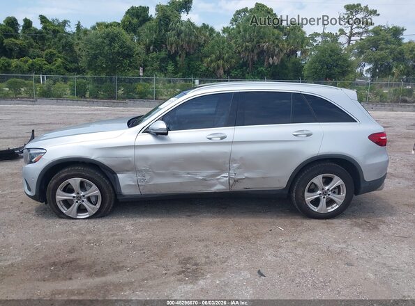 WDC0G4JB4JV064124 2018 MERCEDES-BENZ GLC 300 Серебряный Панорамный вид салона 360°