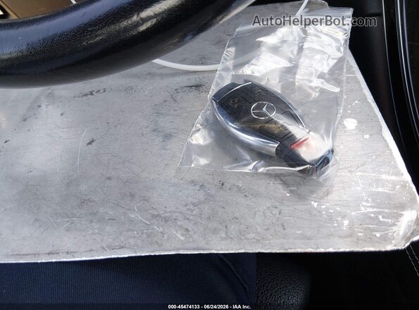 WDC0G4JB5JV034176 2018 MERCEDES-BENZ GLC 300 Black Առջևի վահանակի տեսք