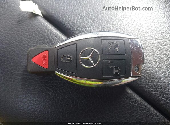 WDC0G4JB5KV121187 2019 MERCEDES-BENZ GLC 300 Красный Вид панели приборов