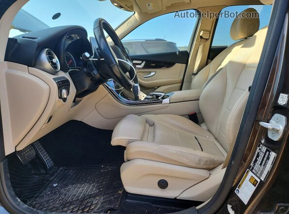 WDC0G4JB6GF025280 2016 MERCEDES-BENZ GLC-CLASS Brown Vista interior delantera