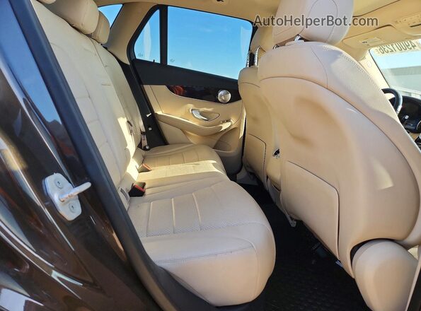 WDC0G4JB6GF025280 2016 MERCEDES-BENZ GLC-CLASS Brown Vista interior trasera
