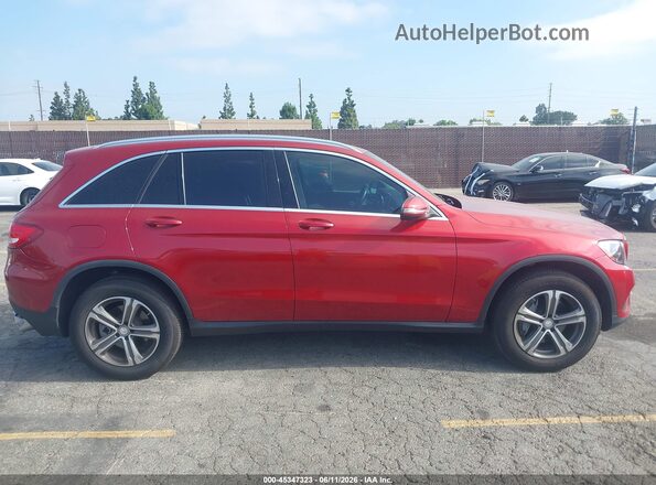 WDC0G4JB7HF132484 2017 MERCEDES-BENZ GLC 300 Red უკანა სალონის ხედი