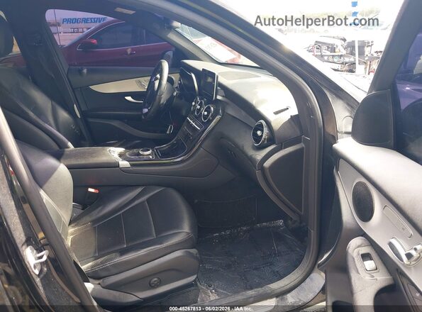 WDC0G4JB7HF137099 2017 MERCEDES-BENZ GLC 300 Черный Вид салона спереди