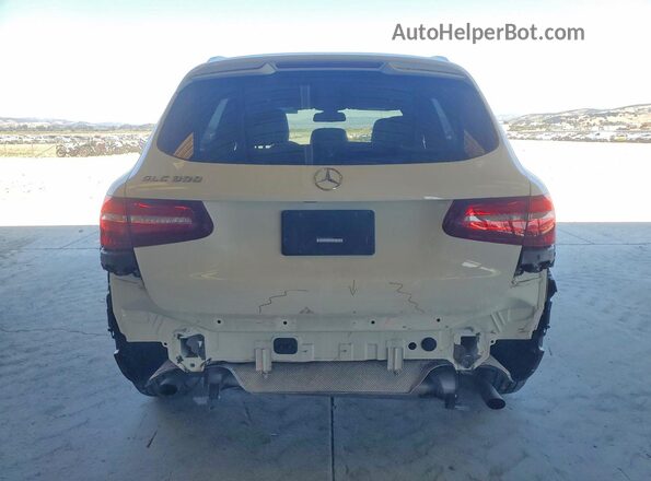 WDC0G4JB7JV083721 2018 MERCEDES-BENZ GLC-CLASS White Вид ззаду