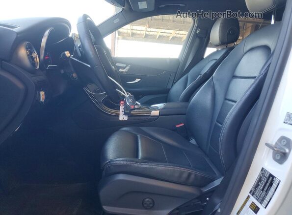 WDC0G4JB7JV083721 2018 MERCEDES-BENZ GLC-CLASS White Вид салону спереду