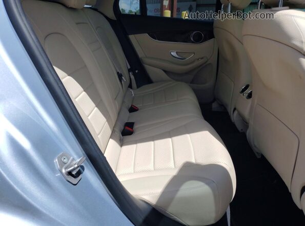WDC0G4JB8GF113490 2016 MERCEDES-BENZ GLC-CLASS Silver Vista interior trasera