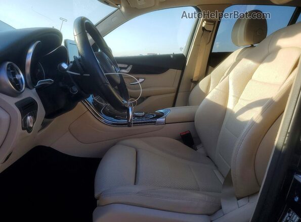 WDC0G4JB8HF256909 2017 MERCEDES-BENZ GLC-CLASS Blue Սալոնի դիմացի տեսք